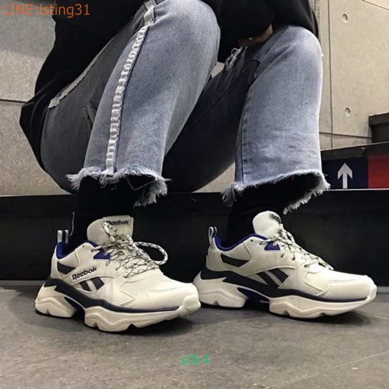 wanna one reebok 3.0