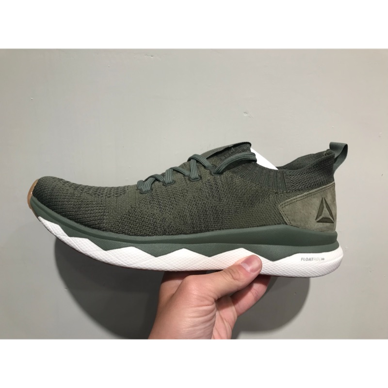reebok floatride rs ultk urban