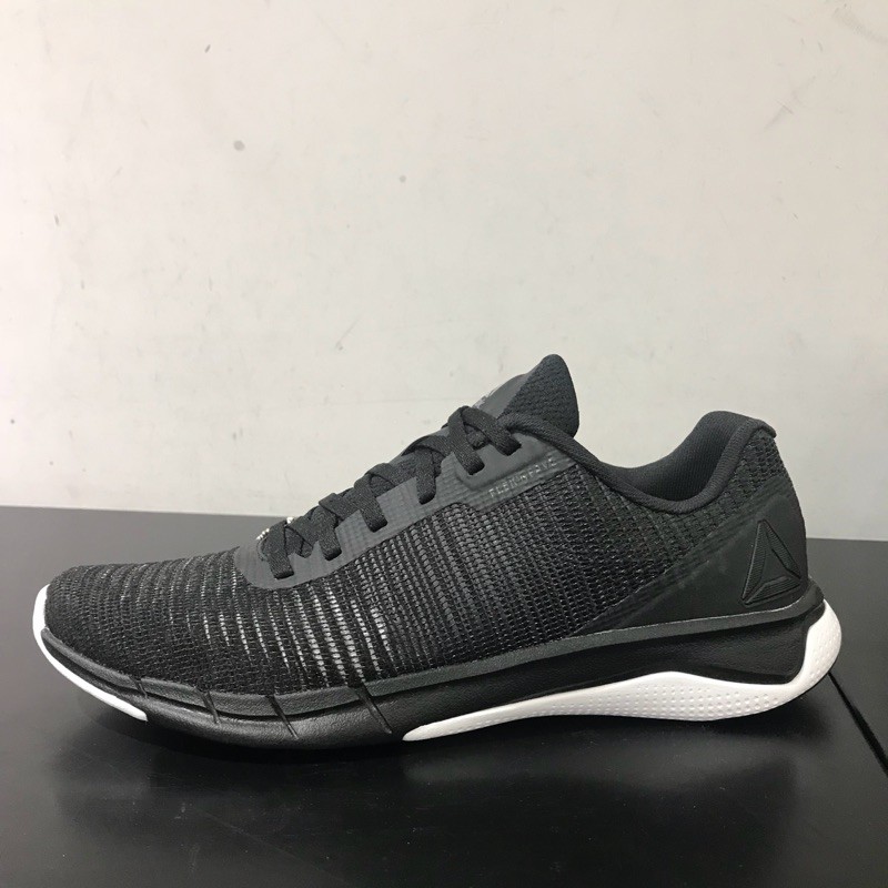 reebok cn5504