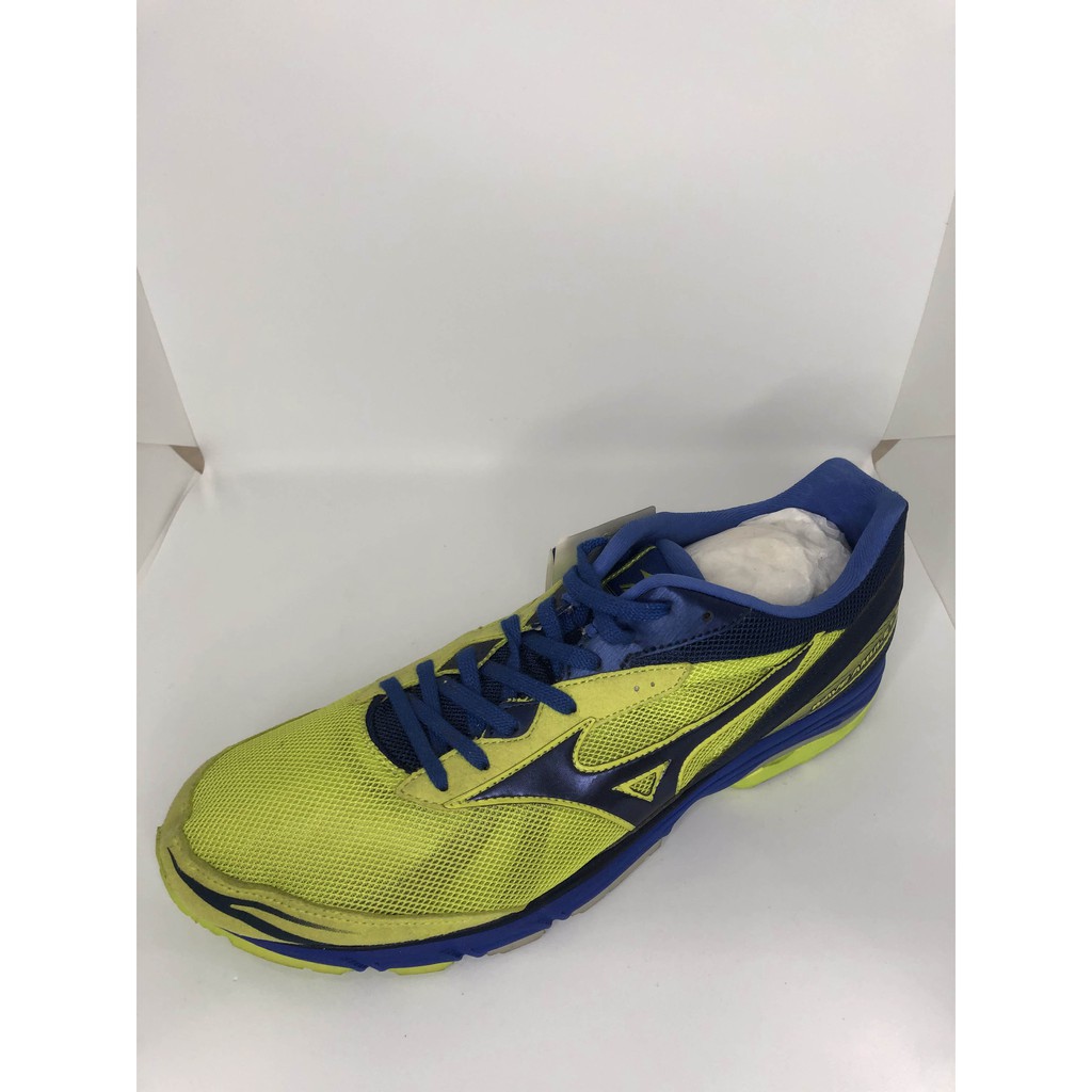 mizuno amulet 5