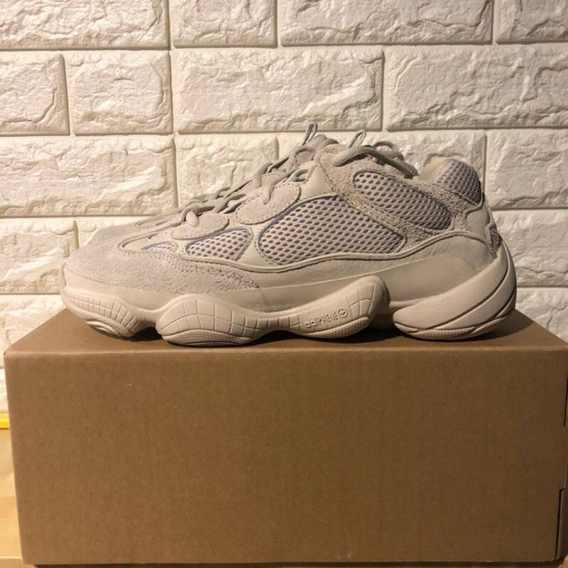 Tweedehands Sneakers Adidas Yeezy 500 on United Wardrobe