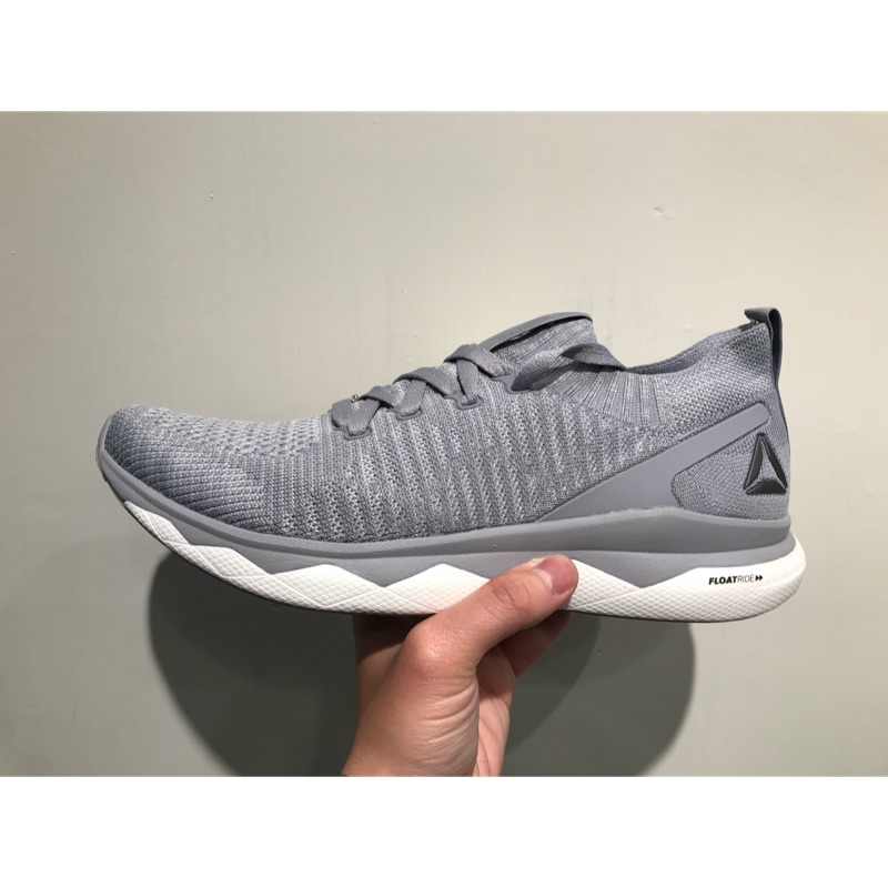 reebok floatride rs ultk urban