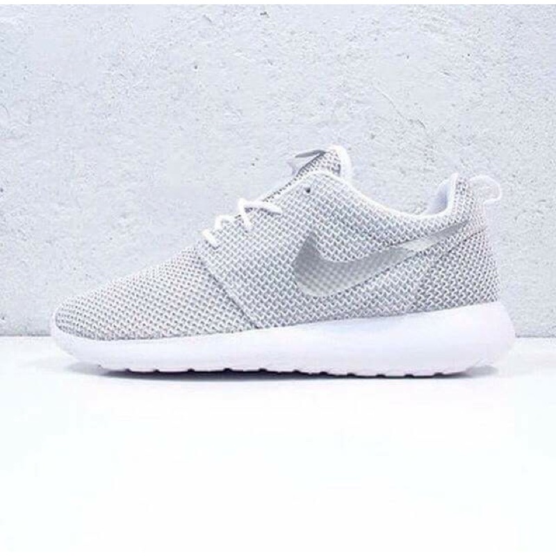 nike run roshe one