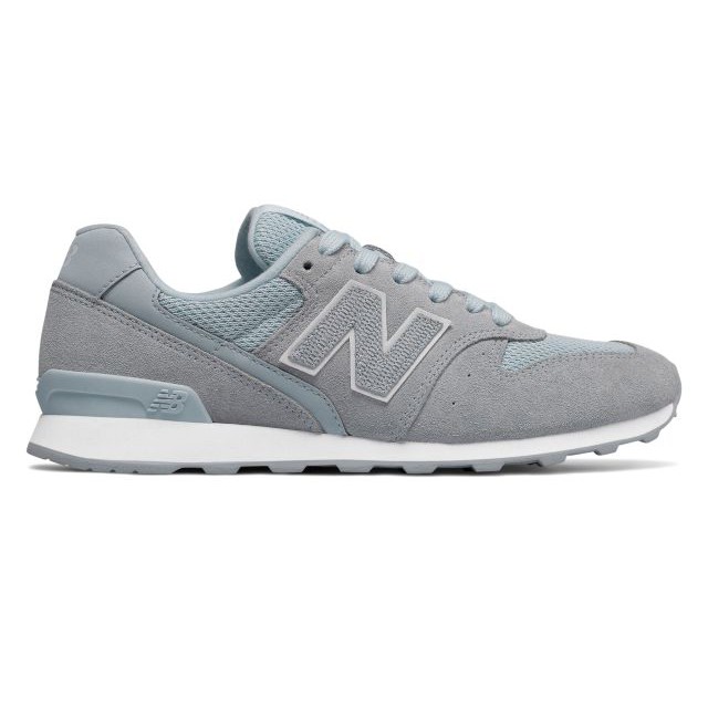nb696