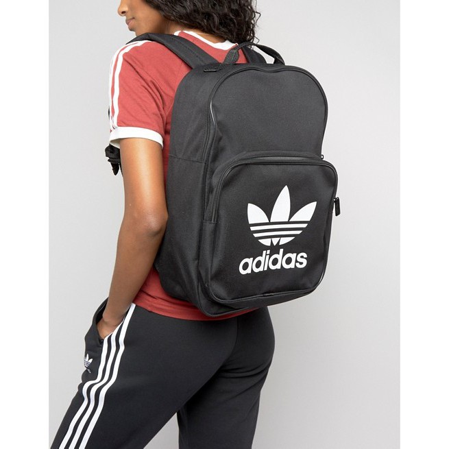 bk6723 adidas