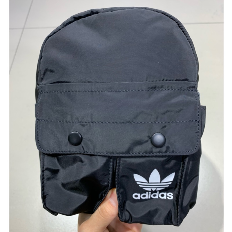 dv0209 adidas