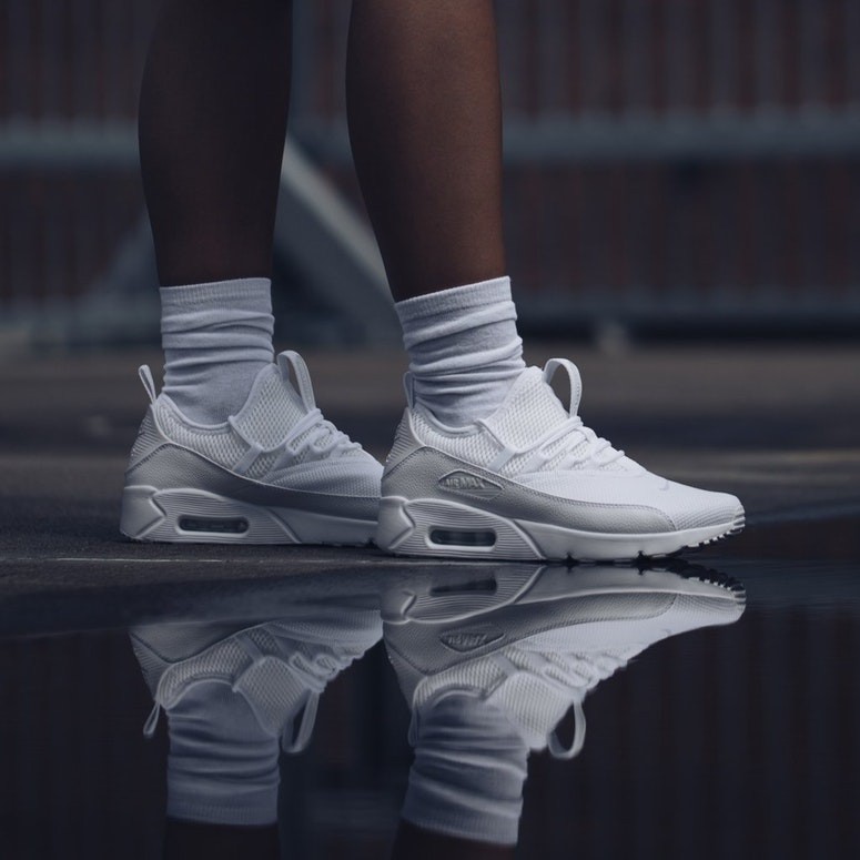 air max 90 ez white rainbow sole