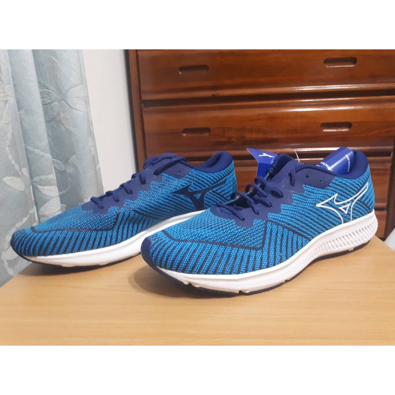 mizuno ezrun lx3