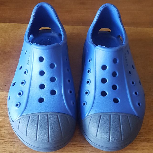 crocs 8c