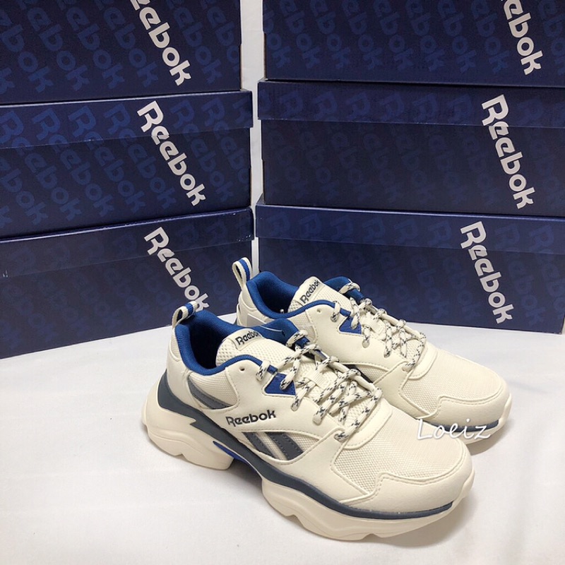 reebok x wanna one royal bridge 3.0