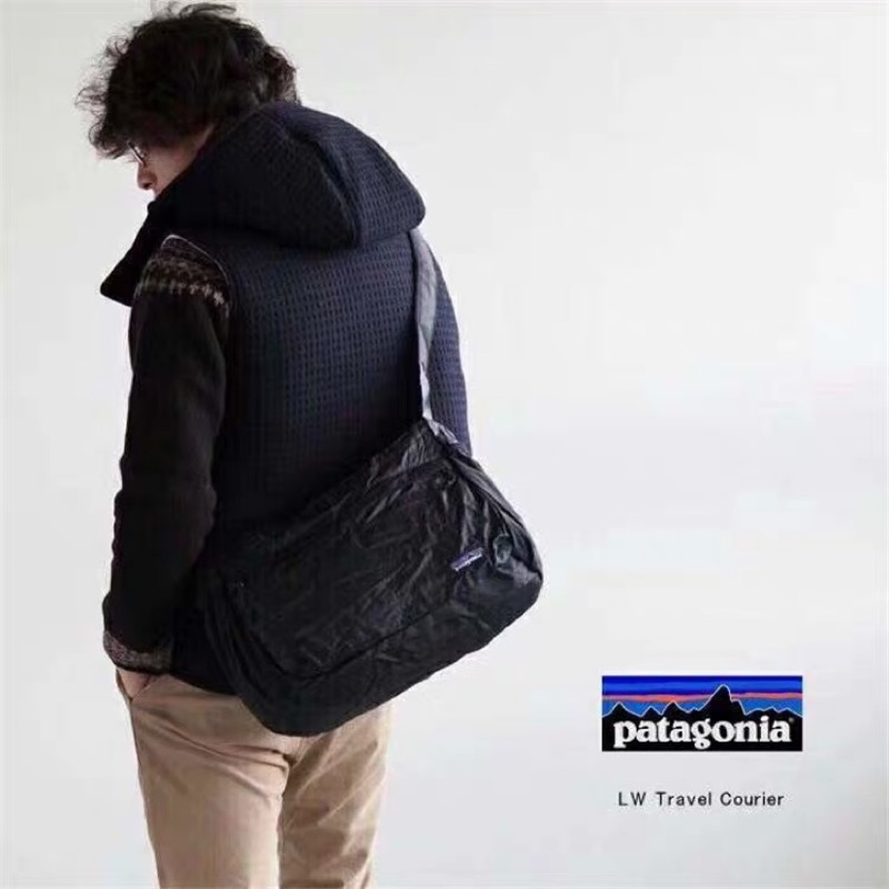 patagonia lightweight courier