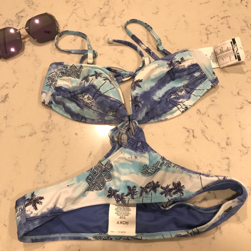 全新 Roxy 比基尼 bikini 專櫃購入 M號版大 蝦皮購物