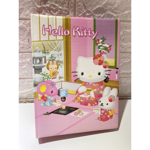 Sanrio 三麗鷗 Hello Kitty 相本 相簿 相冊4x6 相片 收納 200張 精裝本