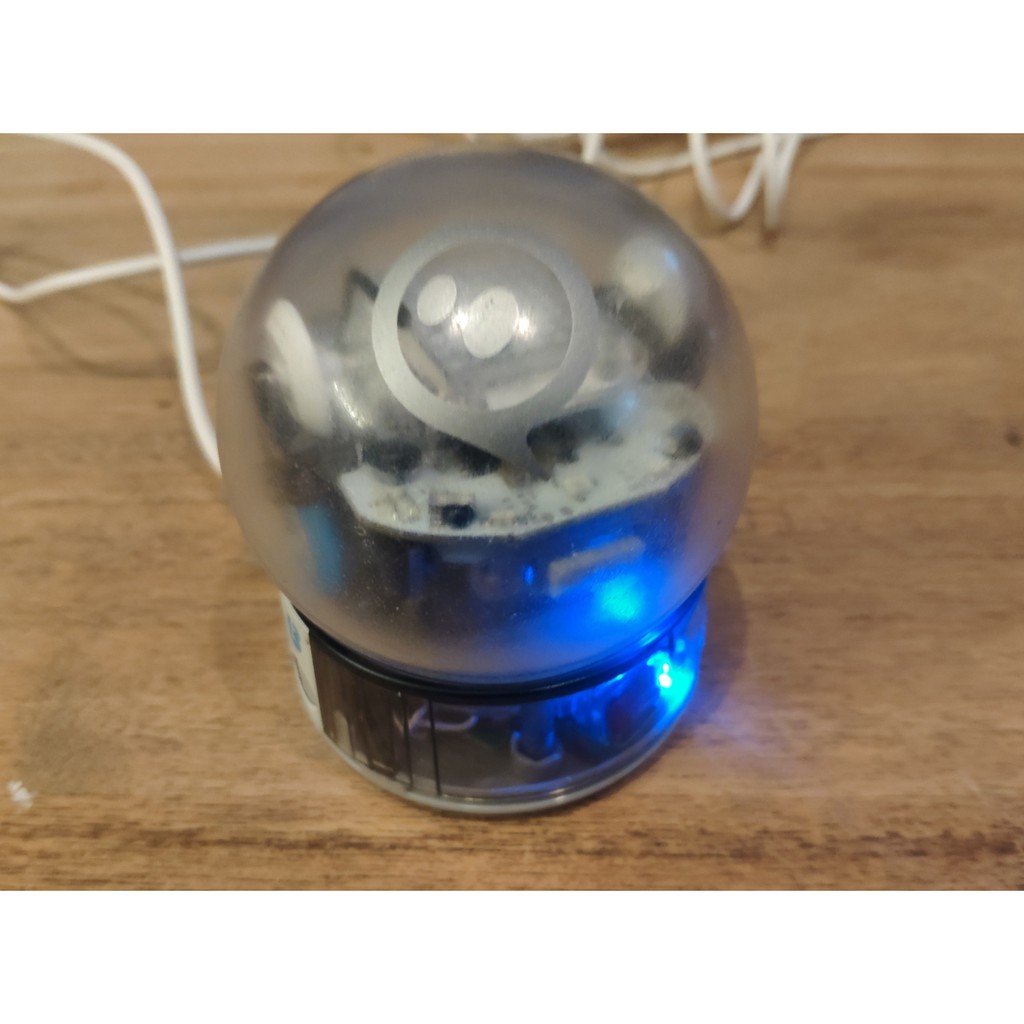 能寫程式的教育小球機器人 Sphero BOLT