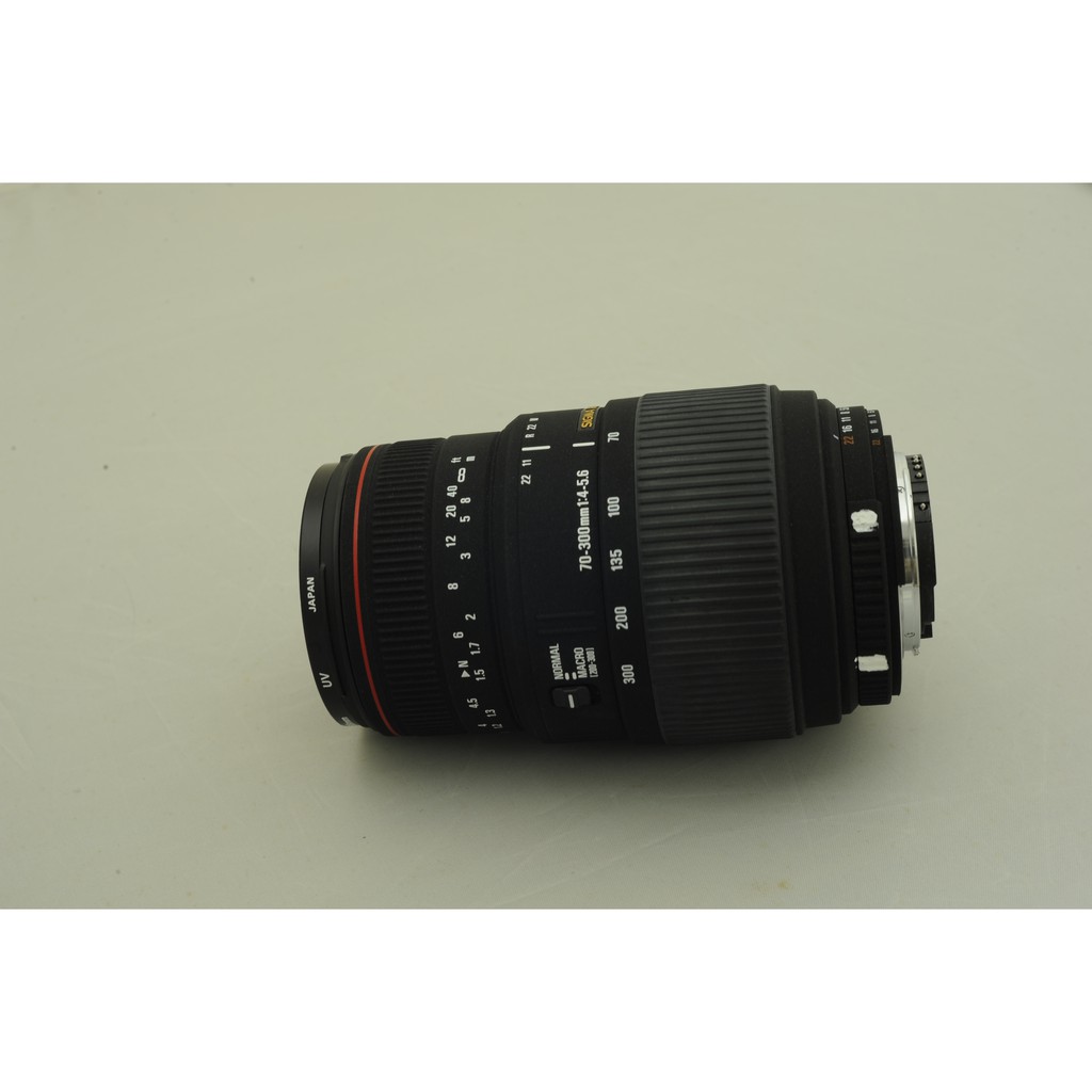 Sigma 70-300mm F4-5.6 APO macro super for Nikon