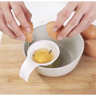 珊珊烘培 現貨廚房蛋清分離器 雞蛋蛋黃分蛋器 矽膠卡殼卡住碗邊 白色雞蛋分蛋器/蛋清蛋黃分離器過濾器