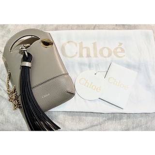 近全新 Chloe walden 牛皮流蘇鍊袋斜背手機包 便宜售出