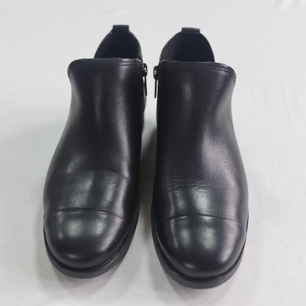 全新 Timberland 黑色全牛皮腳踝靴（US6W，23CM）