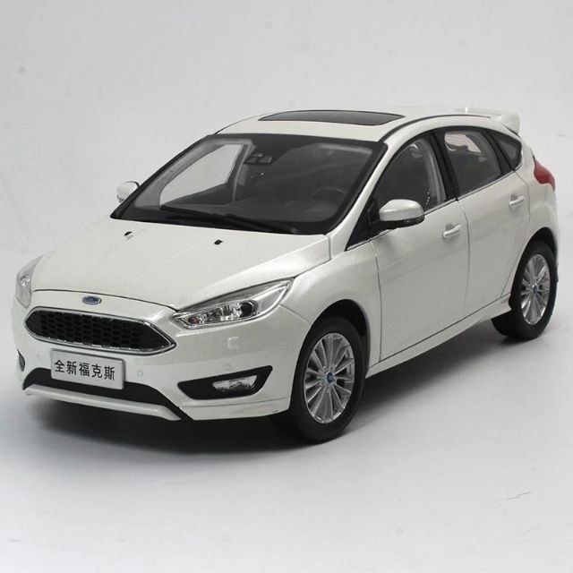 【白色現貨】1:18 福特 Ford Focus All New Focus 合金汽車模型