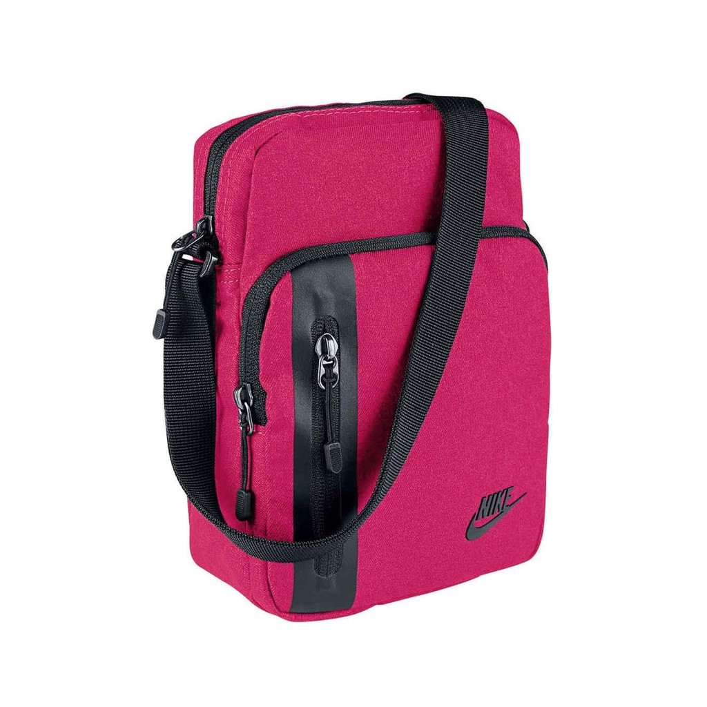 nike nk tech small items