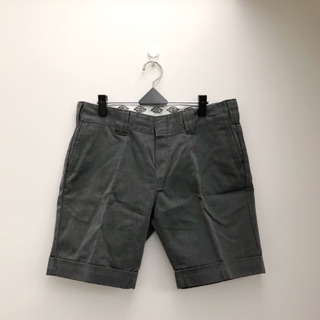 Dickies 短褲 32w鐵灰色膝上短褲