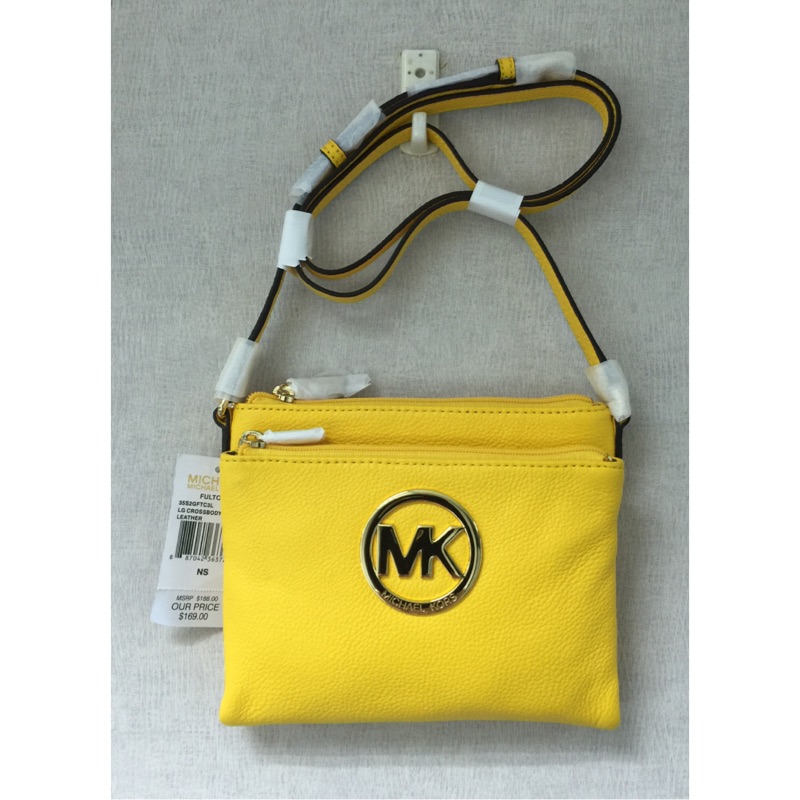 MICHAEL KORS 35S2GFTC3L經典MK Logo黃色荔枝皮革多功能性斜背包
