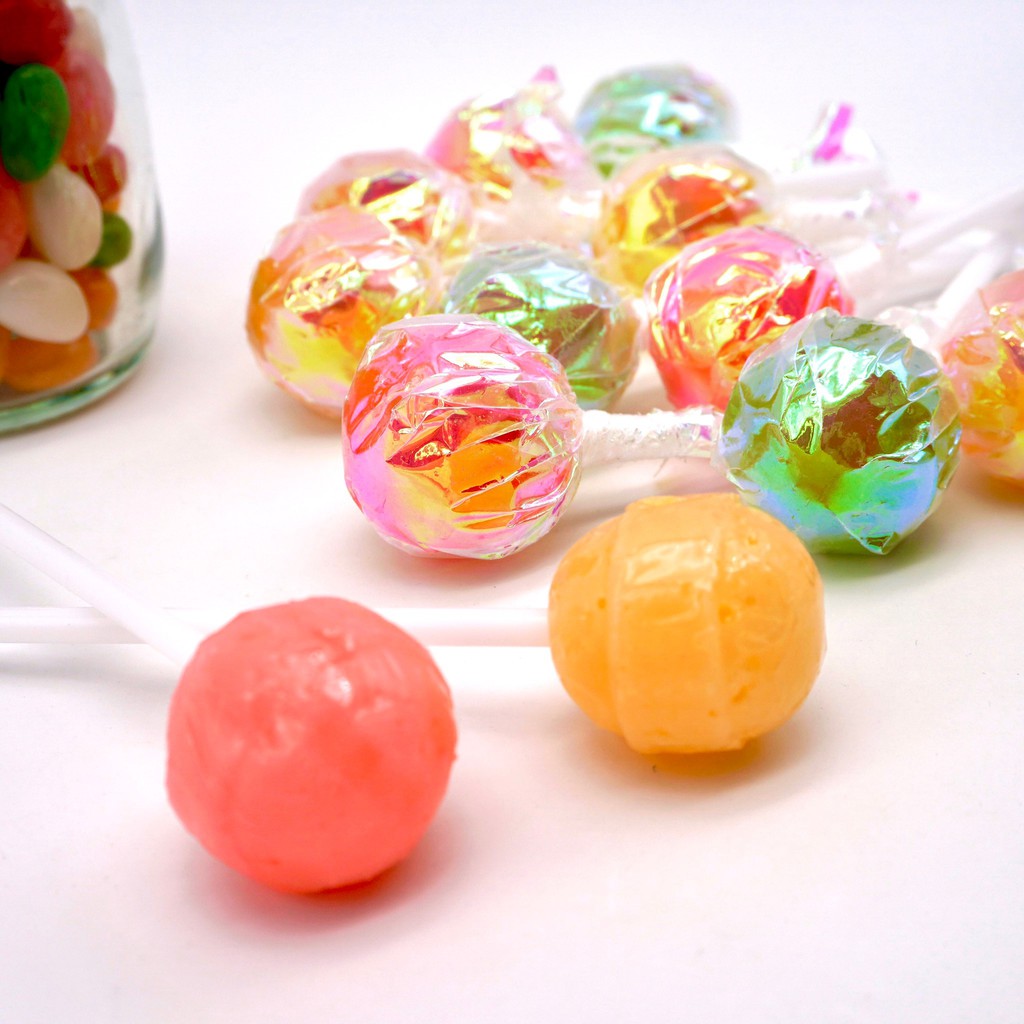 【嘴甜甜】 雷射棒棒糖 200公克 棒棒糖系列 水果口味 素食 包裝糖果系列 雷射糖