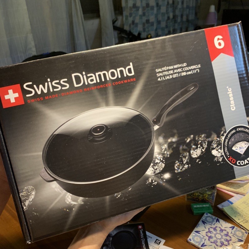 （可分期、黑貓含運） Swiss diamond 瑞士鑽石平底鍋 28cm 平底鍋