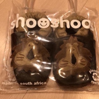 英國 shooshoos 安全無毒真皮健康手工鞋，二手已退役