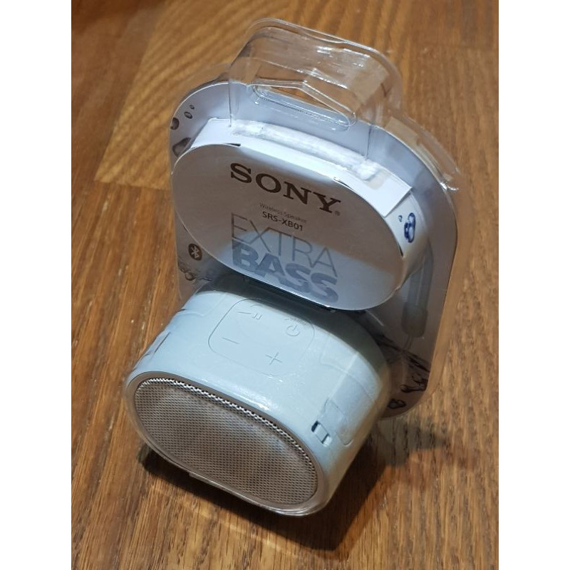 &lt;公司貨&gt; SONY SRS-XB01 防潑水藍芽喇叭 可攜行藍牙喇叭 可攜行 重低音