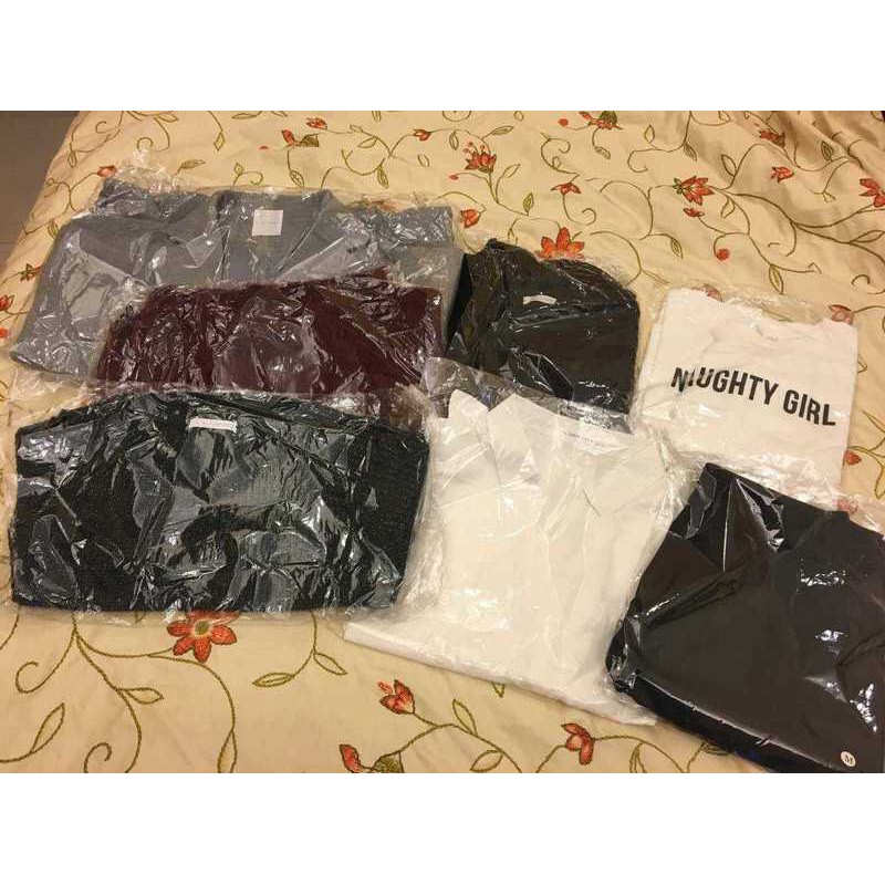 全新轉賣日貨lowrys Farm 2017 福袋拆售l號白色v領襯衫黑長褲灰色大衣