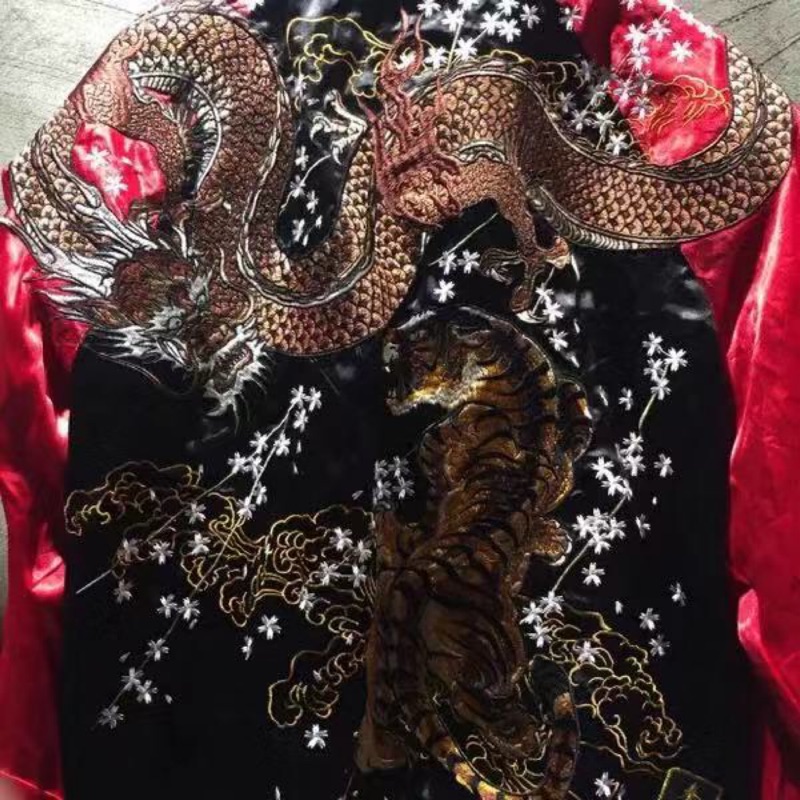 Japan souvenir jacket三省六部黑紅拼色神龍山林虎橫須賀刺繡棒球外套追加訂單