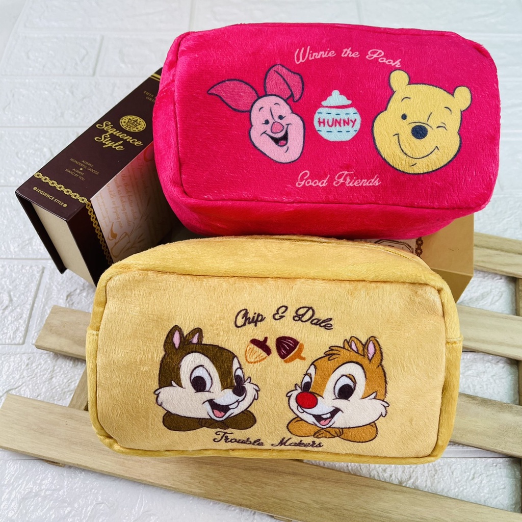 迪士尼 小熊維尼 維尼 小豬 奇奇 蒂蒂 化妝包 筆袋 鉛筆盒 護照疫苗卡套 收納包 手機包 包包 正版授權 創意禮物