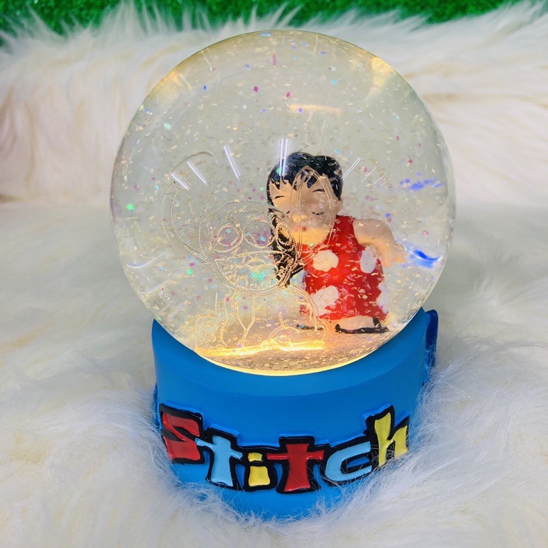 【現貨】星際寶貝 史迪奇 莉蘿 燈光 水晶球 雪花球 擺件 聖誕 聖誕水晶 🐻熊格舖