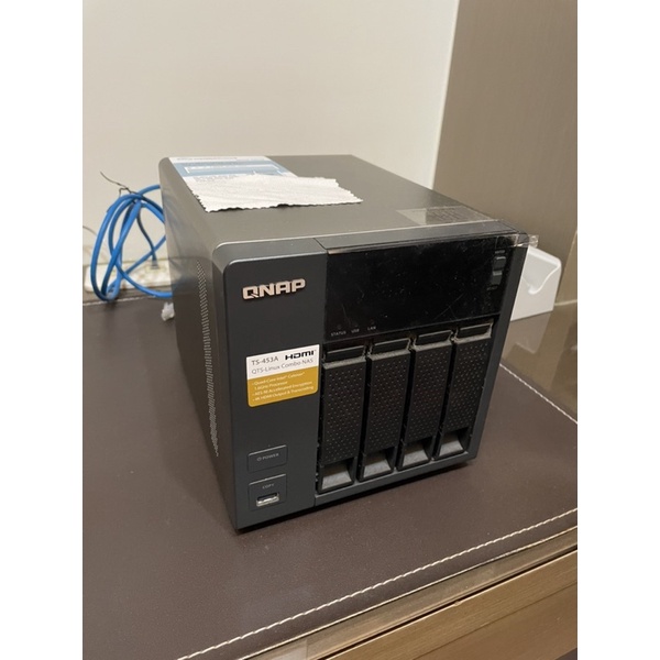 二手QNAP TS-453A-8G 4-Bay NAS+ 4TB*2