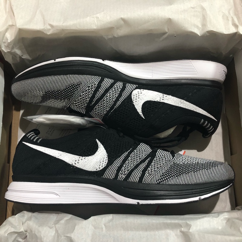 全新正品 Nike Flyknit Trainer Oreo og 黑白 Kanye West 編織 輕量 Us8.5