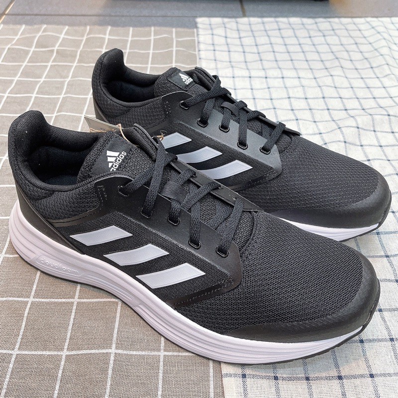 Adidas GALAXY 5 慢跑鞋 運動鞋 黑白 FW5717