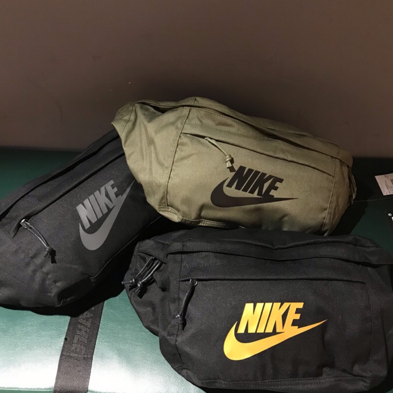 hip pack nike tech