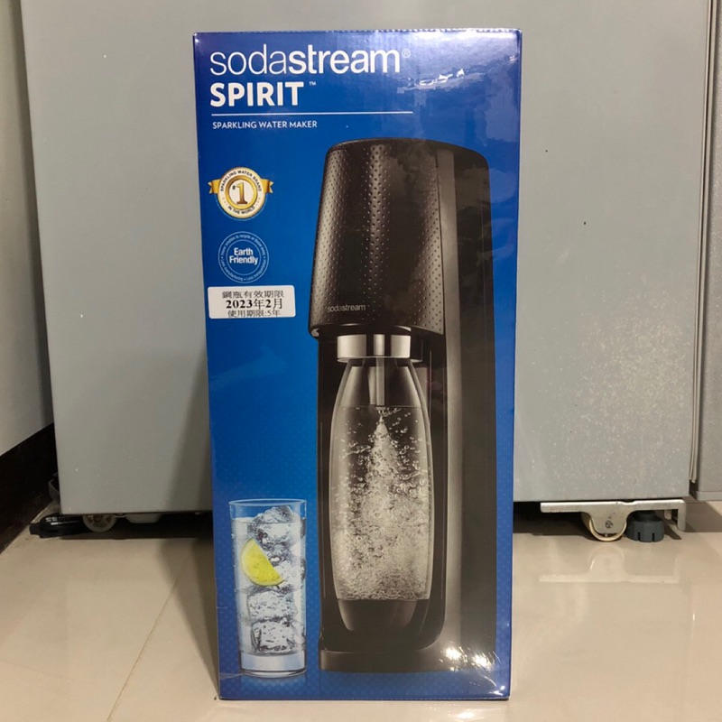 全新—Sodastream時尚風氣泡水機Spirit (黑)