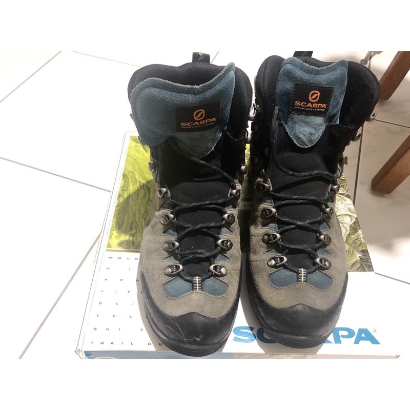 二手義大利SCARPA R-EVOLUTION GTX 男款 中筒 防水登山鞋