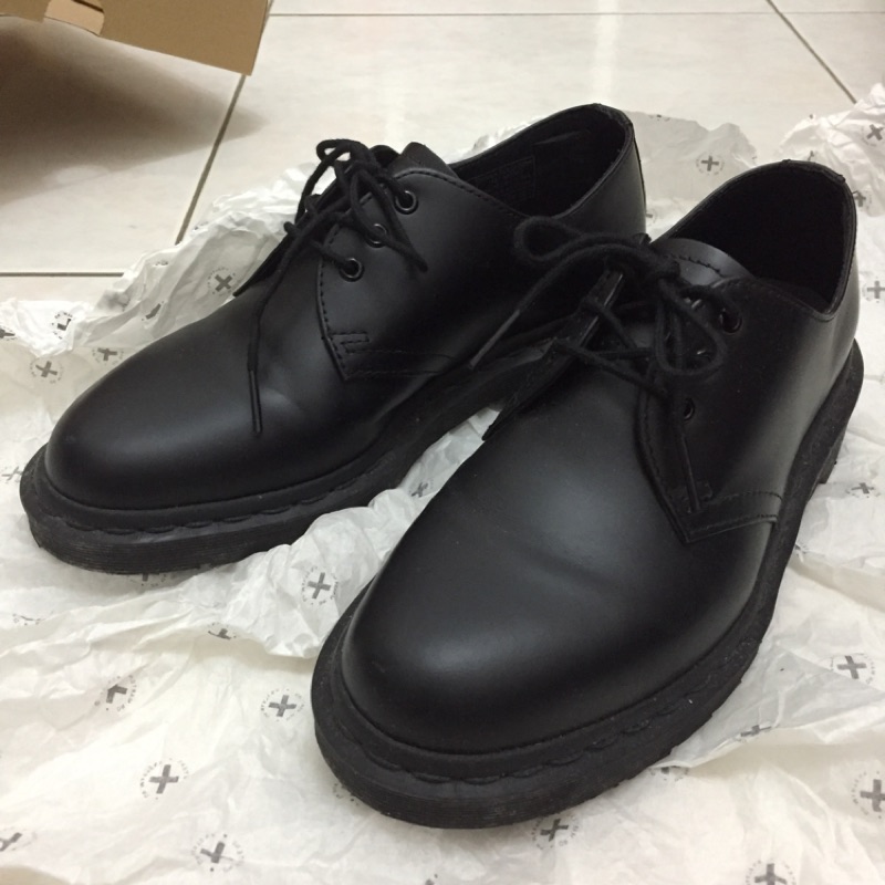 dr martens 1416