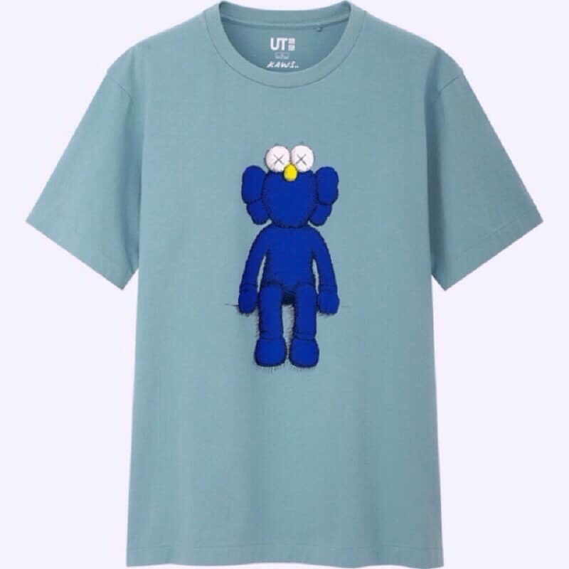 Kaws x Uniqlo BFF Blue 藍毛絨 公仔 坐姿 藍色 短袖T恤 M號