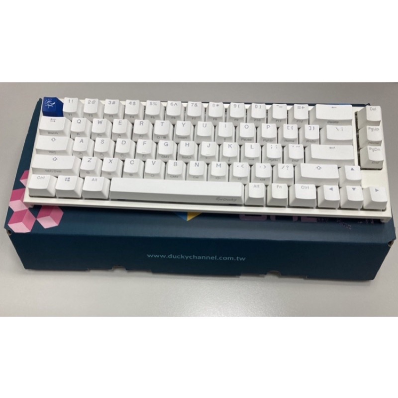 福利品創傑Ducky One 2 SF RGB 白色 65% 機械鍵盤 Cherry MX RGB機械軸 靜音紅軸