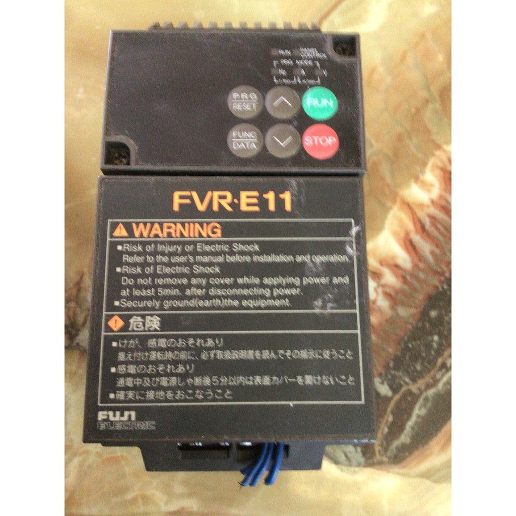 日本外匯中古 富士變頻器 FUJI ELECTRIC  FVR0.75E11S-2
