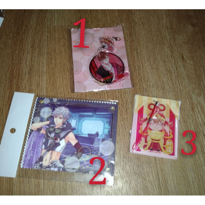 Agf美男吸血鬼系列花鳥風月串聯吊飾 安琪莉可 擦拭布 長鴻蝶羽攸財神壓克力御守 蝦皮購物