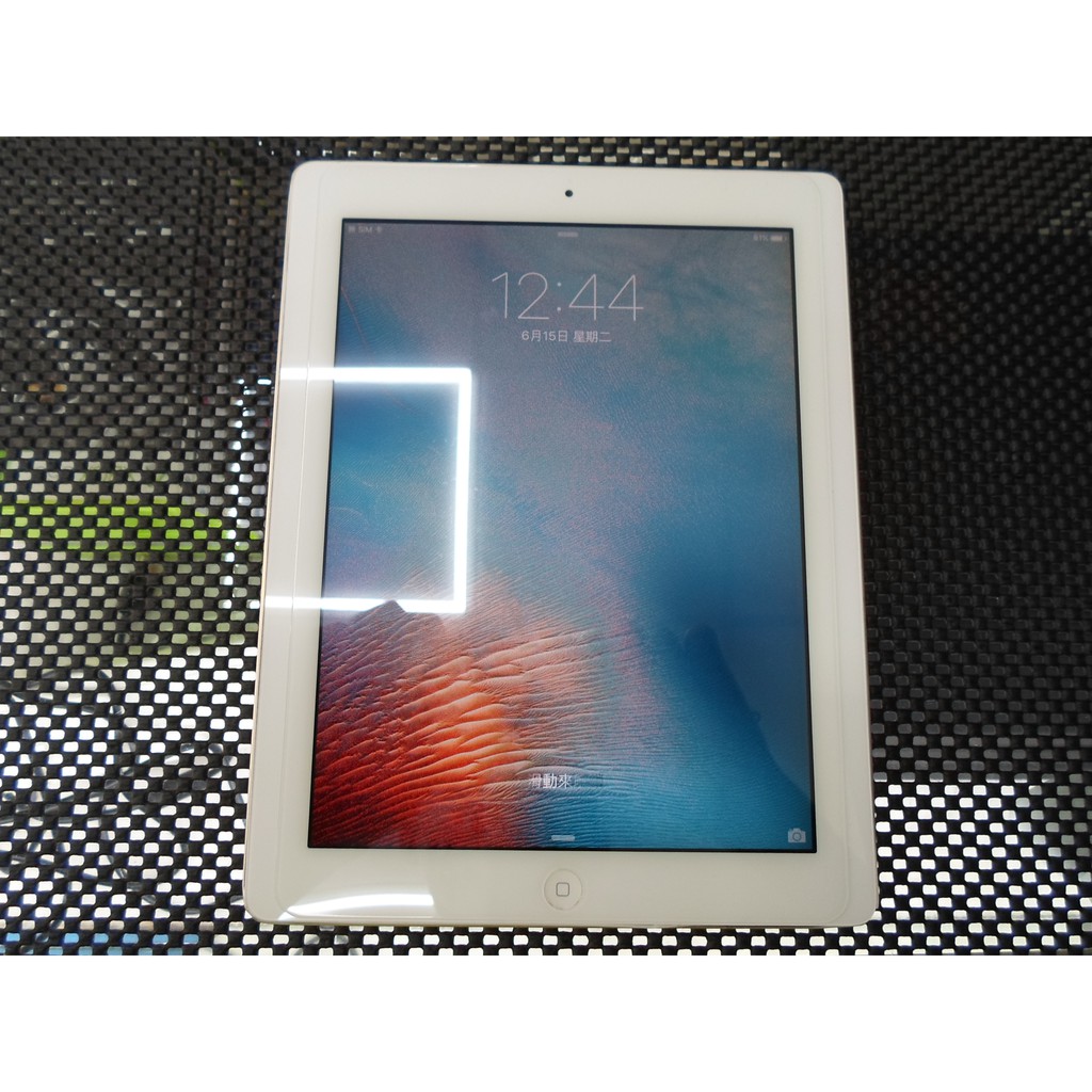 Apple蘋果 iPad 2 16GB+Wi-FI+3G零件機殺肉機