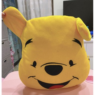 《新品上架》二手（臺灣製）9成新小熊維尼娃娃/抱枕/靠枕/枕頭。（附標籤）。