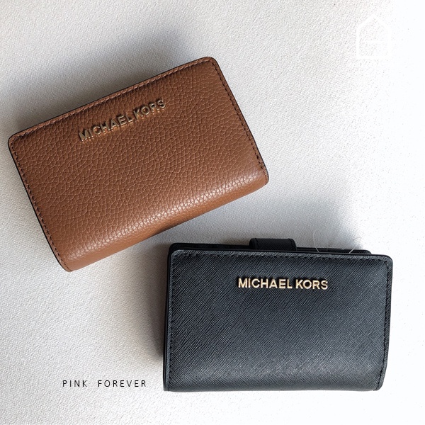 《現貨在台》Michael Kors 中夾 防刮皮 MK皮夾