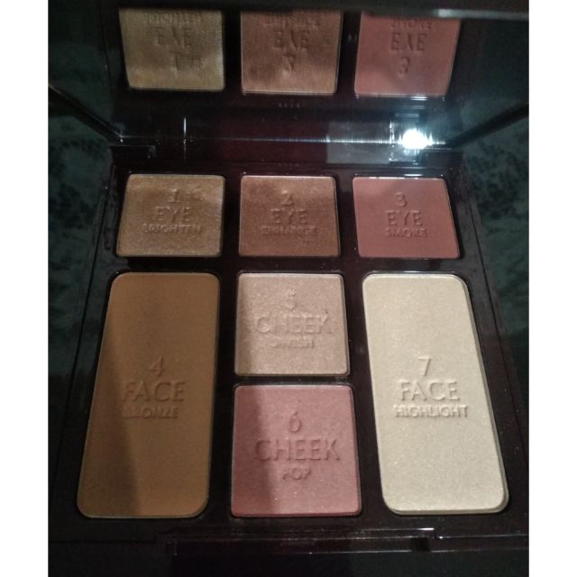 CHARLOTTE TILBURY 2019聖誕 眼影修容打亮腮紅 面部盤 Gorgeous