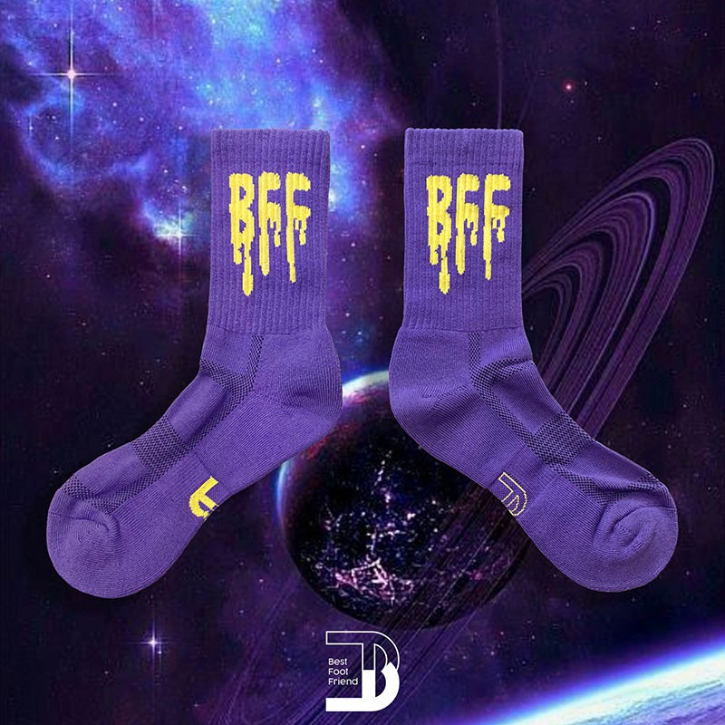 BEST FOOT FRIEND - BF190023-18 噴漆字體 中筒襪 / 小腿襪 (紫色) 化學原宿